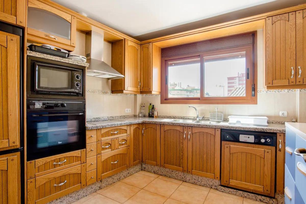 Habitacion En Casa Vacacional Фуэнхирола Экстерьер фото