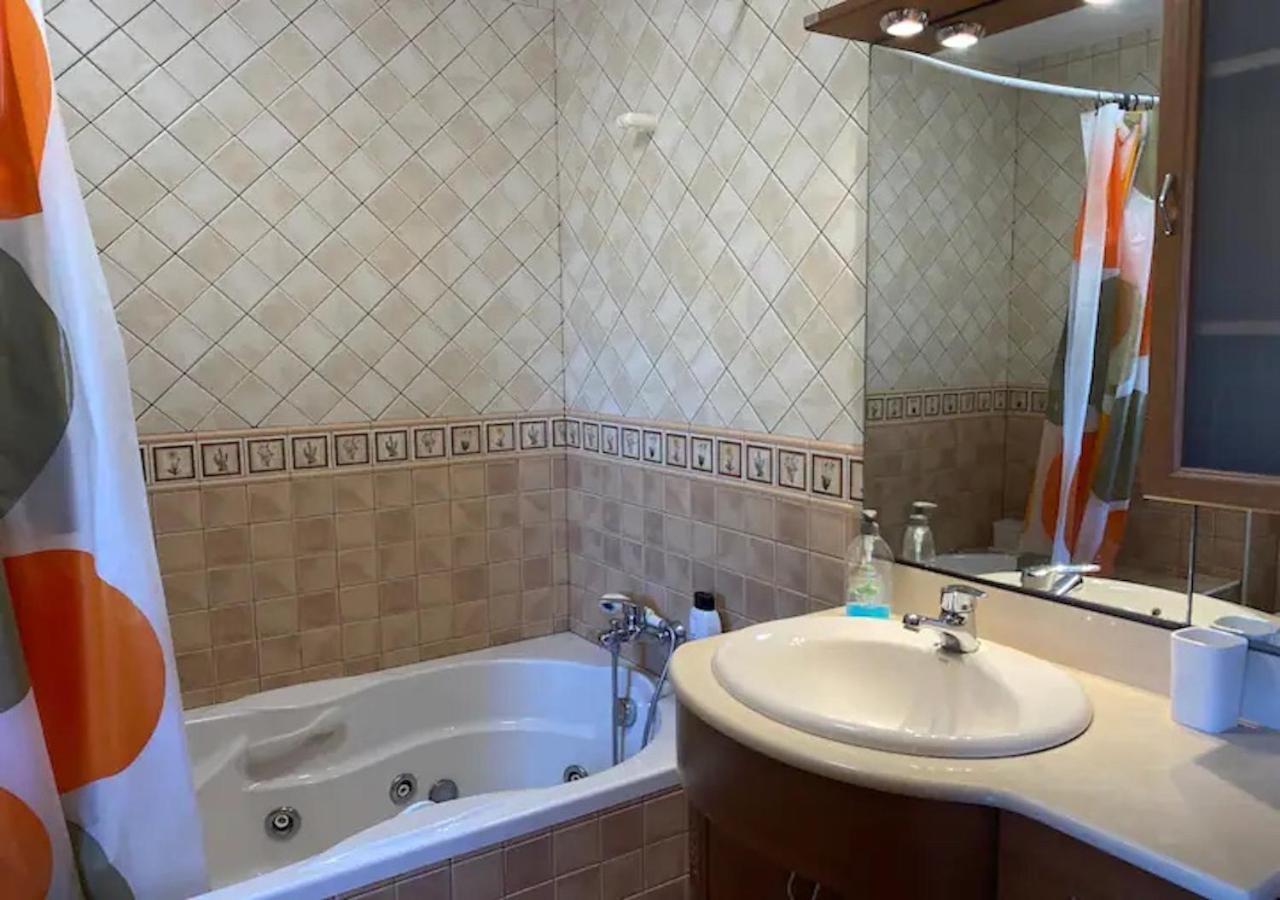 Habitacion En Casa Vacacional Фуэнхирола Экстерьер фото