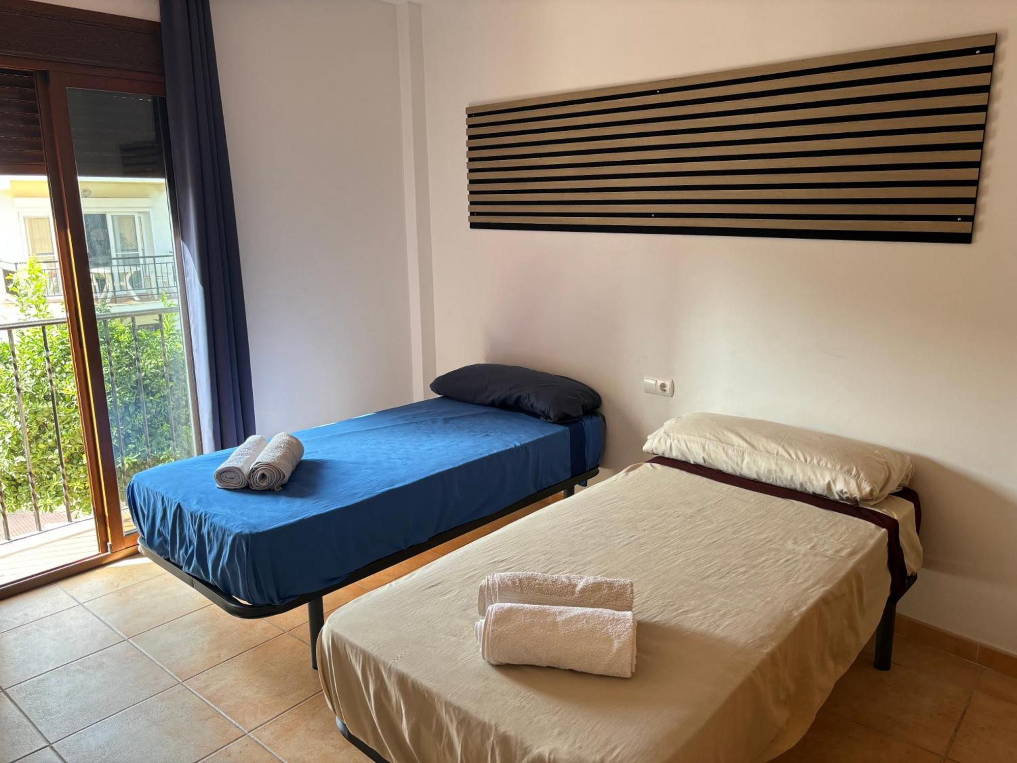 Habitacion En Casa Vacacional Фуэнхирола Экстерьер фото