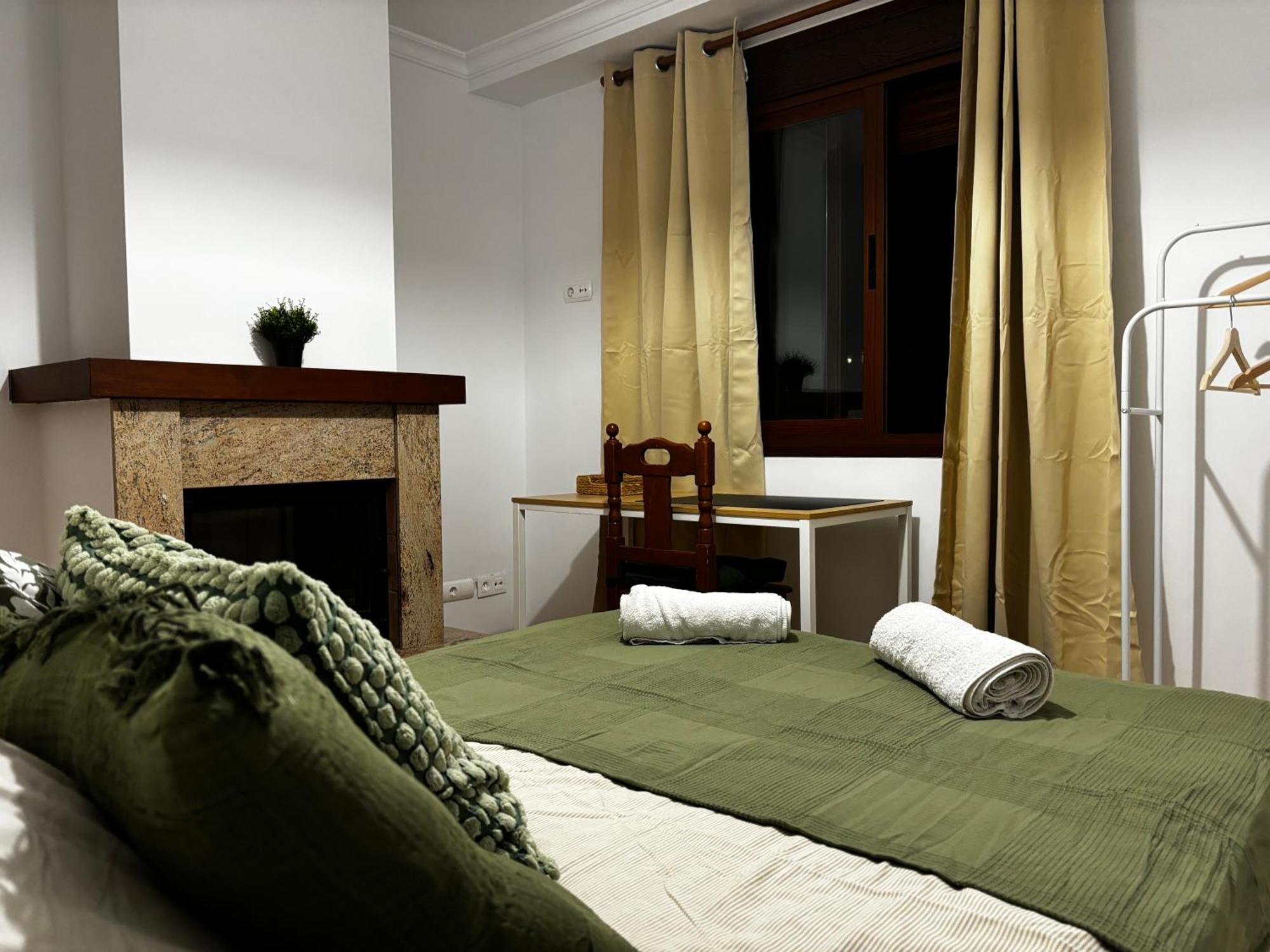 Habitacion En Casa Vacacional Фуэнхирола Экстерьер фото